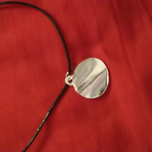 💀😎SALE!! Cool new NBC Skellington face earrings and necklace set - Picture 5 of 5